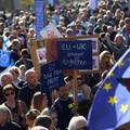 Pola milijuna ljudi na ulicama Londona: 'Ne želimo Brexit!'