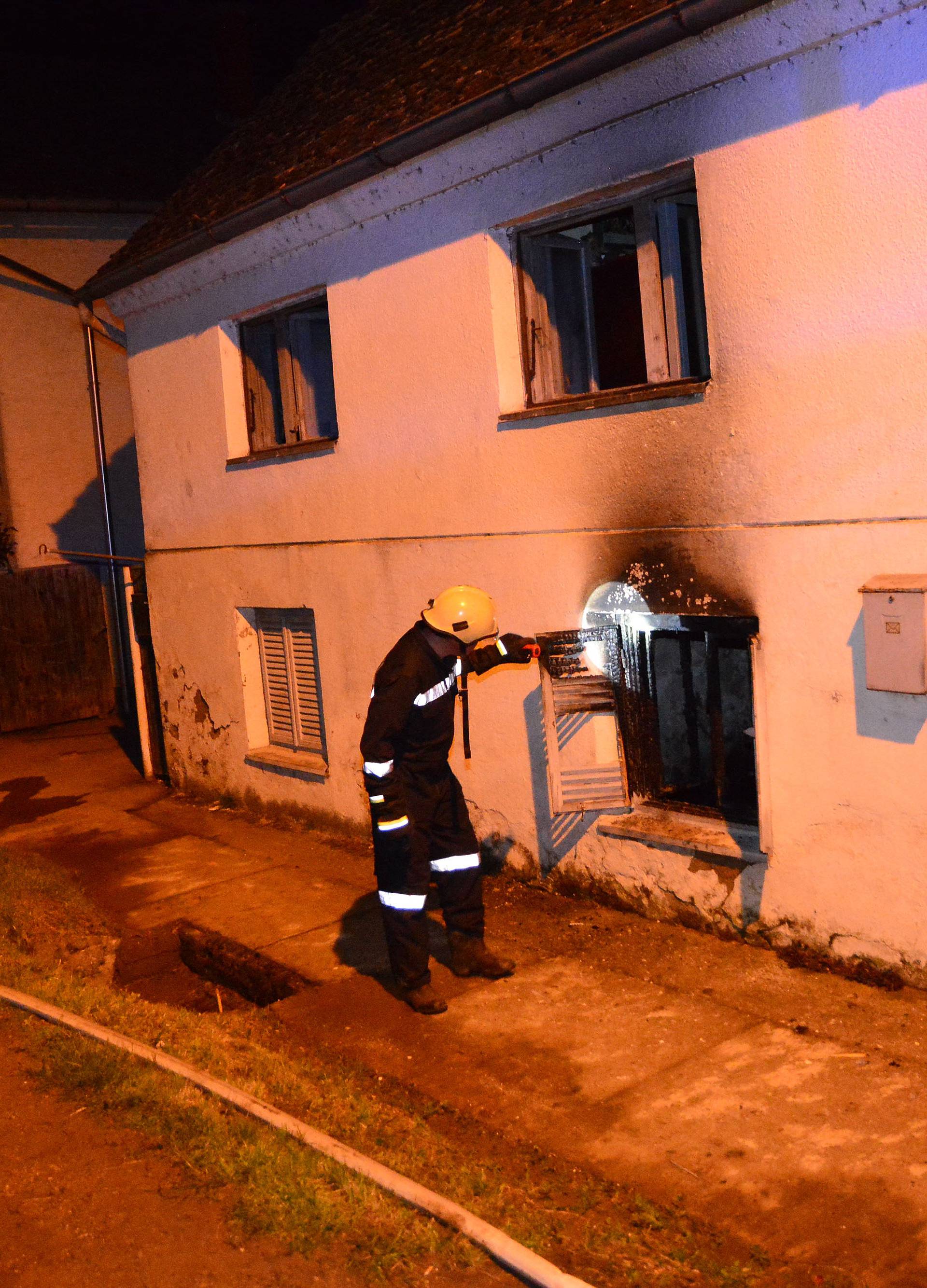 U požaru kuće kod Slavonskog Broda poginula starija žena