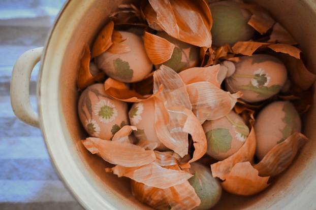 Zagreb: Tradicionalno bojanje uskršnjih jaja