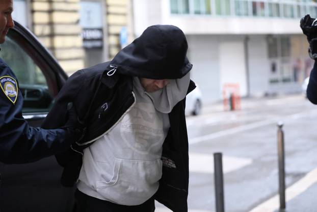 Rijeka: Privodjenje osumnjicenih na ispitivanje u USKOK