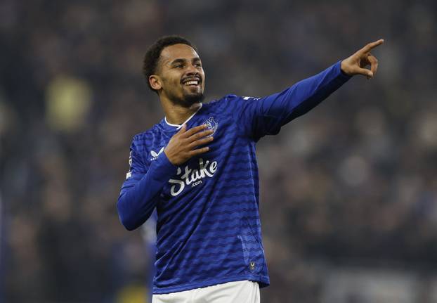 Premier League - Everton v Chelsea