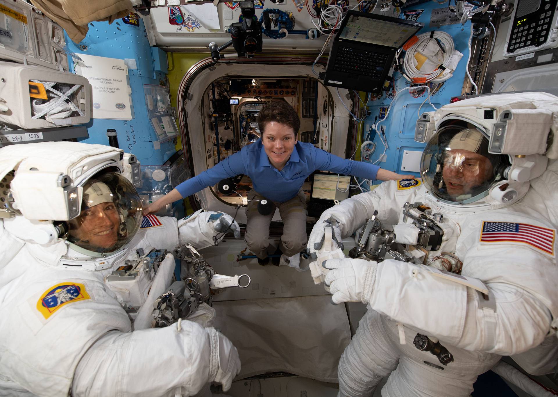 Astronauti u svemirskoj šetnji, morat će zamijeniti baterije