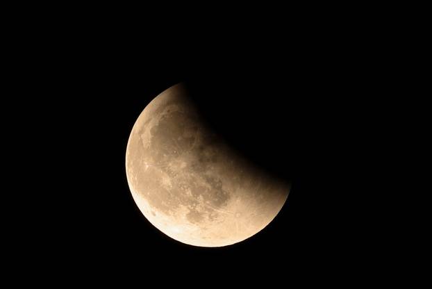 Total lunar eclipse in Cairo