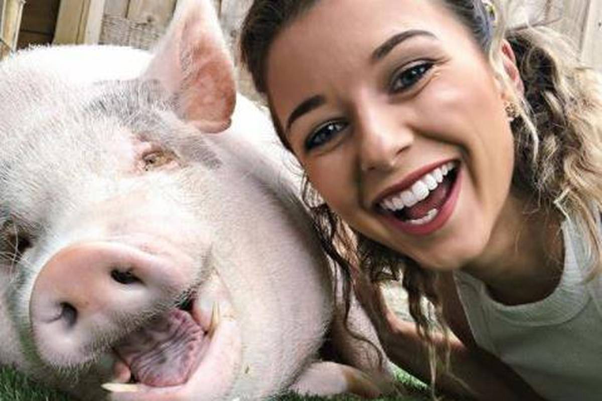 Influencerica živi sa svinjom od 80 kg: 'Milo mi je poput sina'