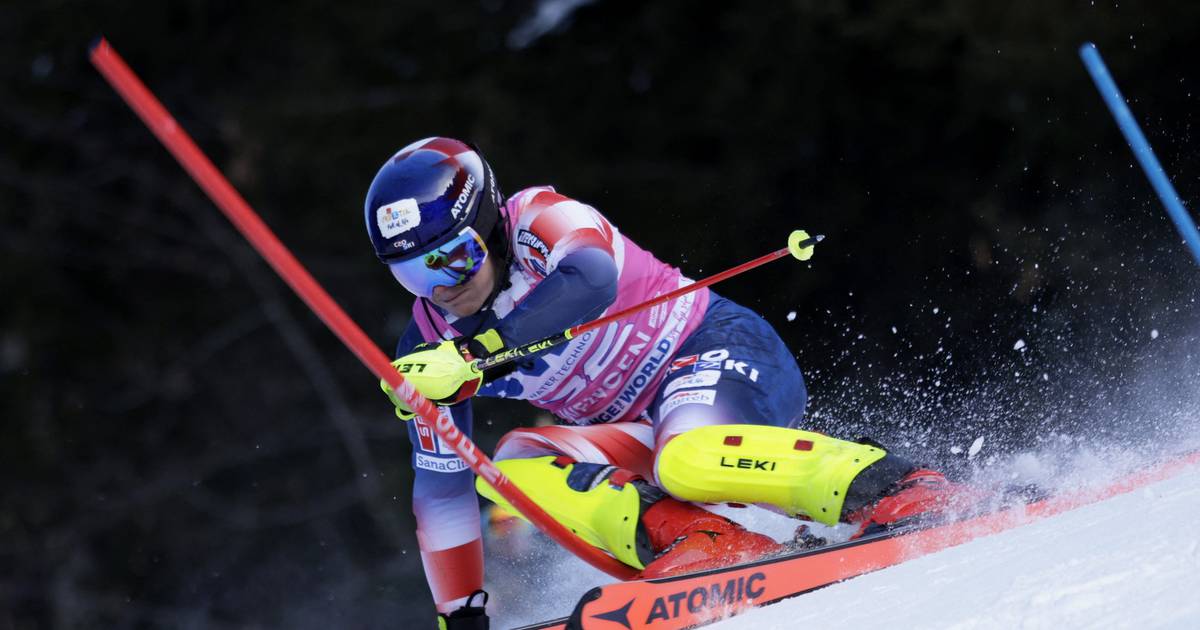Zubcic ikinci yarışı kazandı, Kolega ateşler içinde kayak yapıyor, Rodeš hile yapmakla suçlanıyor
