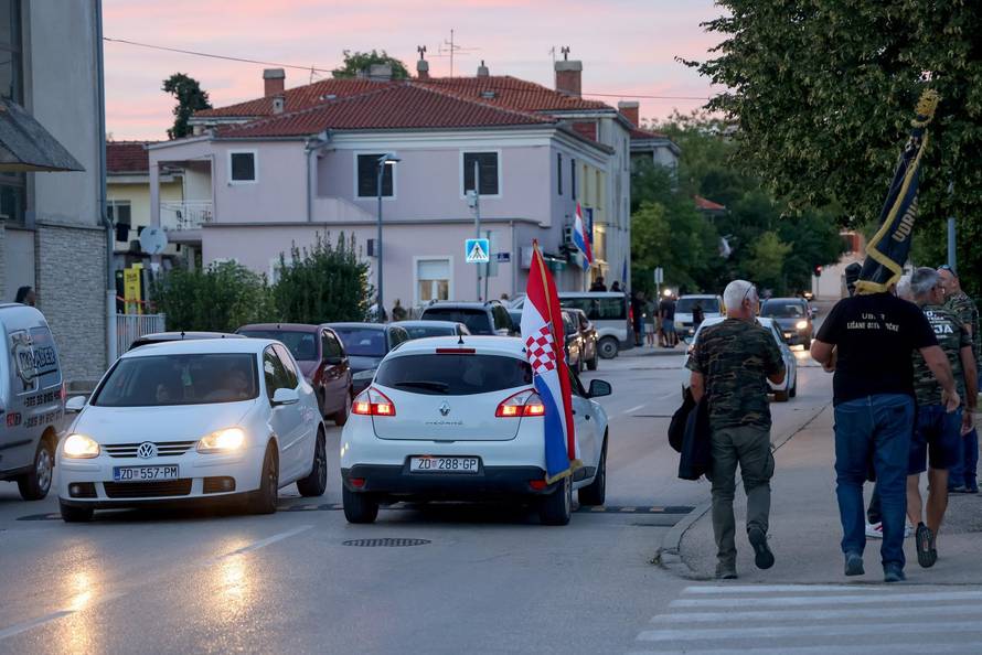 Benkovac: Prosvjed branitelja protiv festivala Nosi se