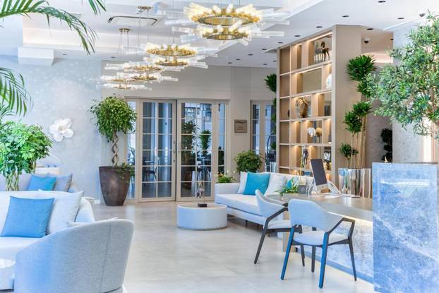 FOTO Brojni Hrvati hrle u ovaj resort s razlogom: Ima pogled na najljepši zaljev Europe