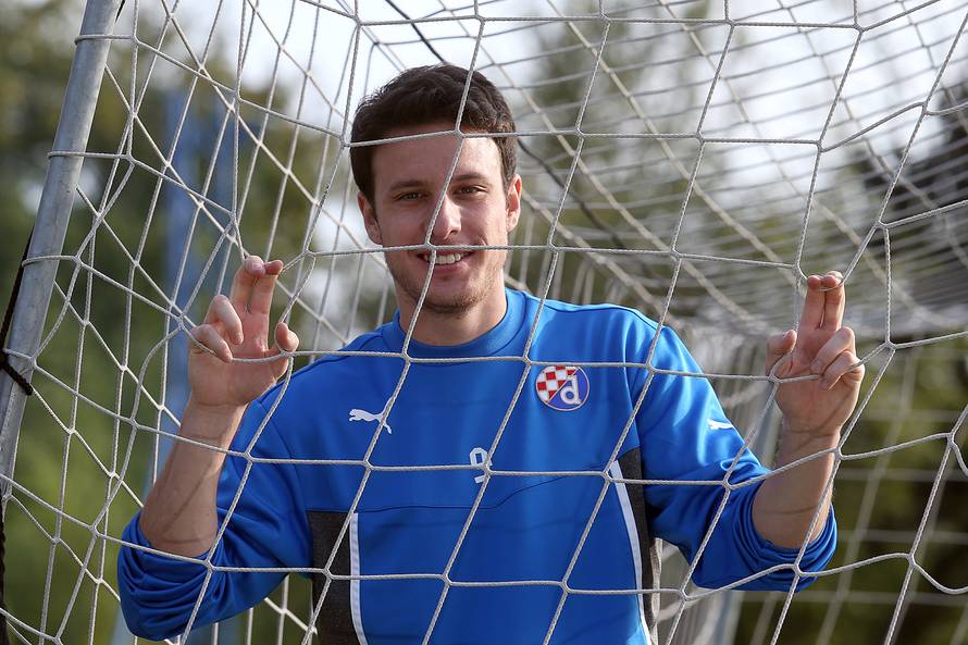 Henriquez stiže u Meksiko dan nakon Božića, traži se 'Plavi 9'