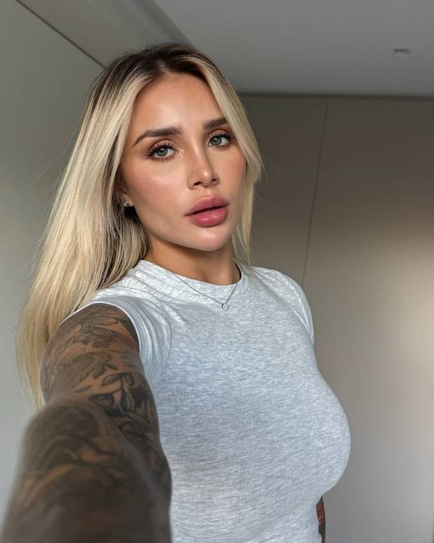 FOTO 100 fotografija najseksi dama Brazila: Uživaju na plaži, obožavaju nogomet i bikinije...