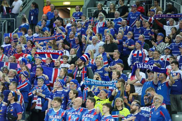 IHF Svjetsko rukometno prvenstvo 2025., Slovenija - Island