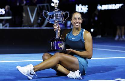 Iznenađenje u finalu Australian Opena: Keys je srušila prvu na svijetu i uzela prvi Grand Slam