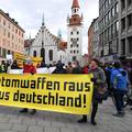 Prosvjednici izašli na ulice Münchena: 'Dolje NATO!'