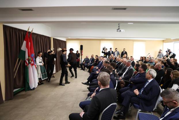 Susret dvojice predsjednika s predstavnicima mađarske manjine u Hrvatskoj 