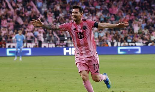 VIDEO Messi zabio gol glavom na otvorenju novog stadiona