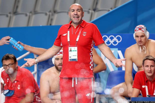 Hrvatski vaterpolisti pobijedili su Srbiju sa 14:12 u te osigurali plasman u četvrtrfinale  Olimpijade