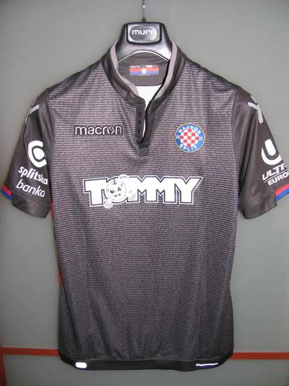 FOTO Hajduk je predstavio novi treći dres. Koji vam je najljepši?