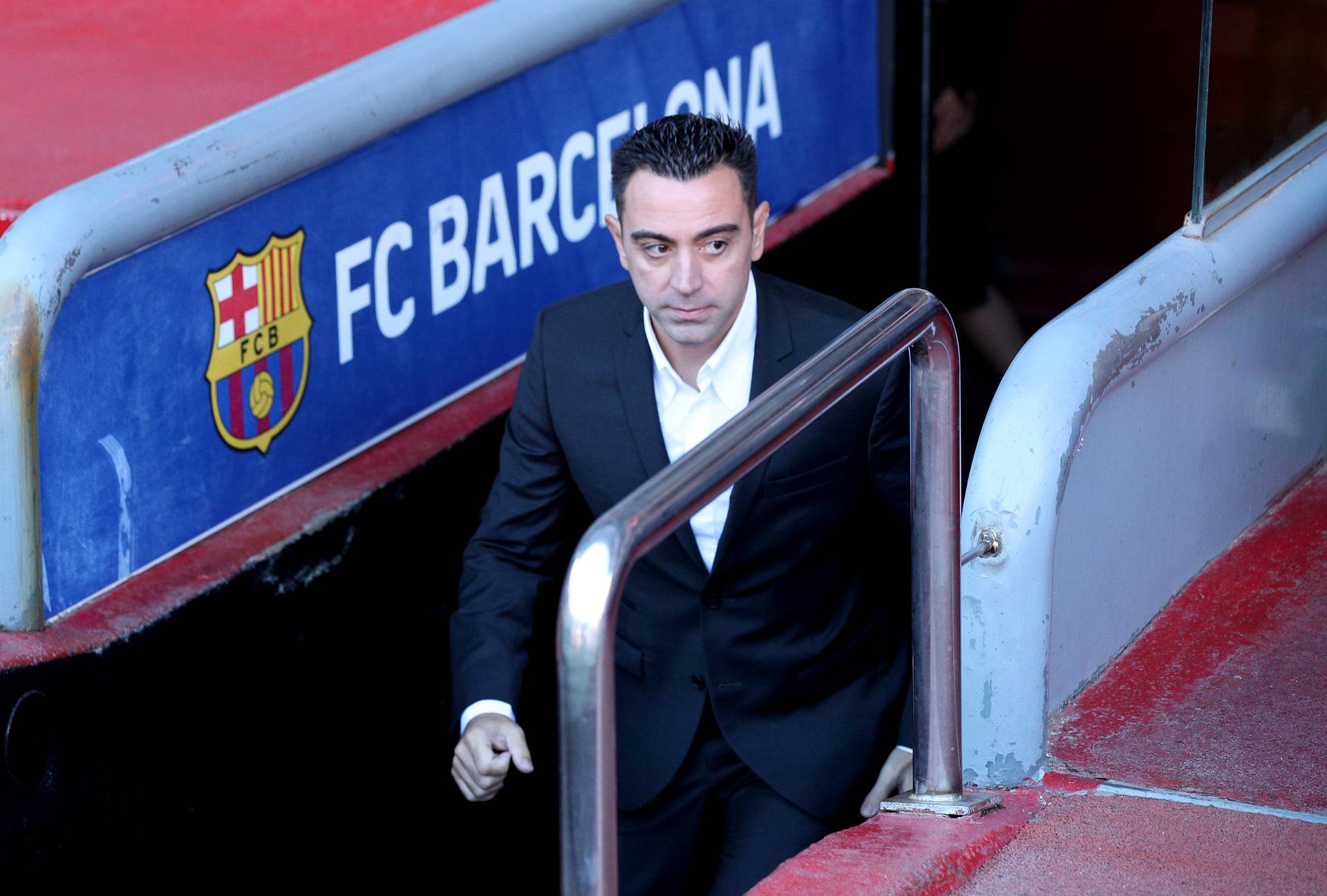 FC Barcelona unveil new coach Xavi