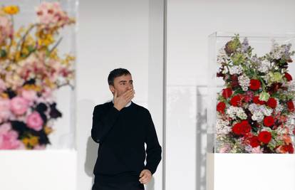 J. Galliana na čelu modne kuće Dior zamijenio je Raf Simons