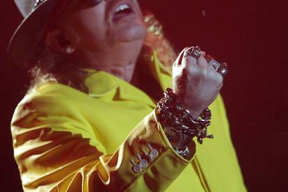 Axl Rose želi svirati s bivšim članovima Guns N' Rosesa