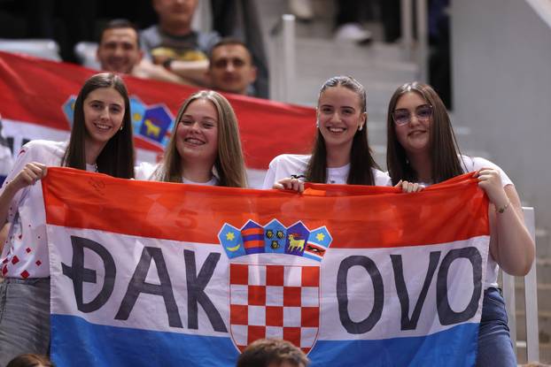 Osijek: Prijateljska utakmica između Hrvatske i Švicarske
