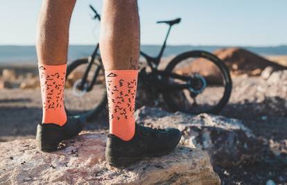 Savršene čarape za svaki korak: Od svakodnevnih stopalica do sportskih izazova