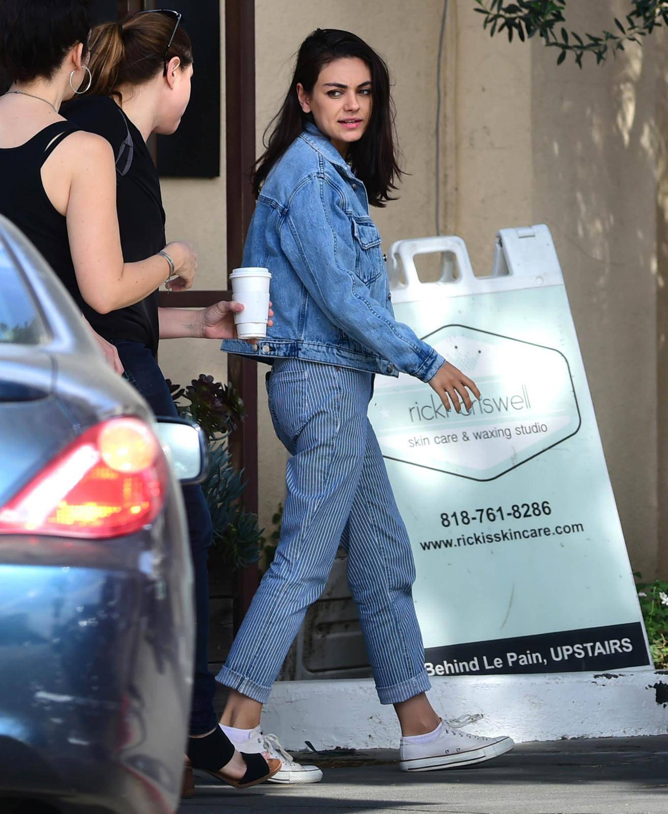 Mila Kunis is spotted in Los Angeles - USA
