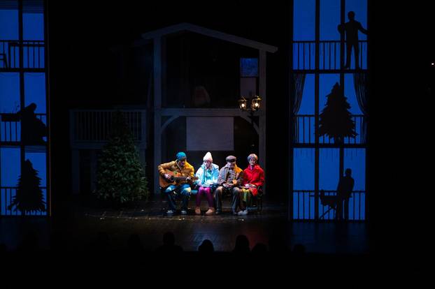 Zagreb: Svečana premijera Božićne predstave "A, gdje su lampice?" u kazalištu Trešnja