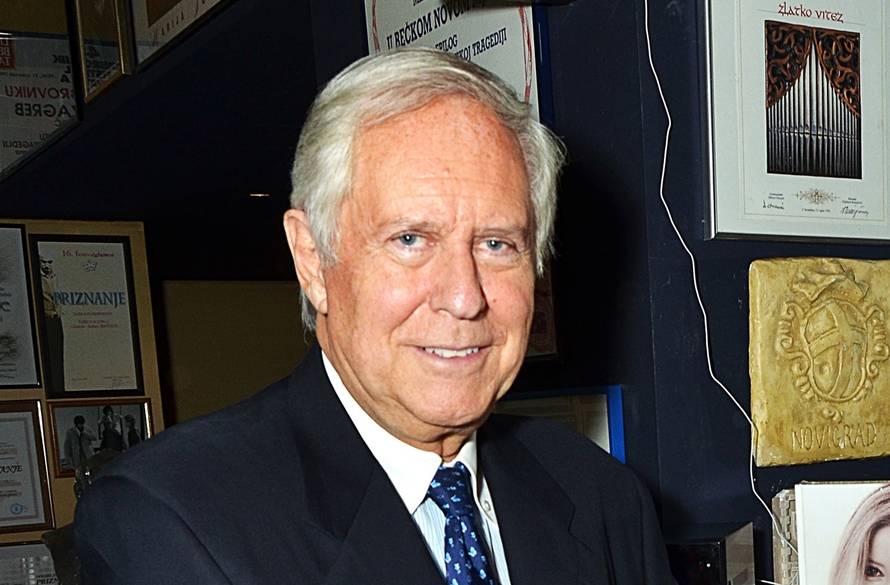 Dikana iznijeli zaštitari: 'Idem iz Hrvatske, sve ću rasprodati'