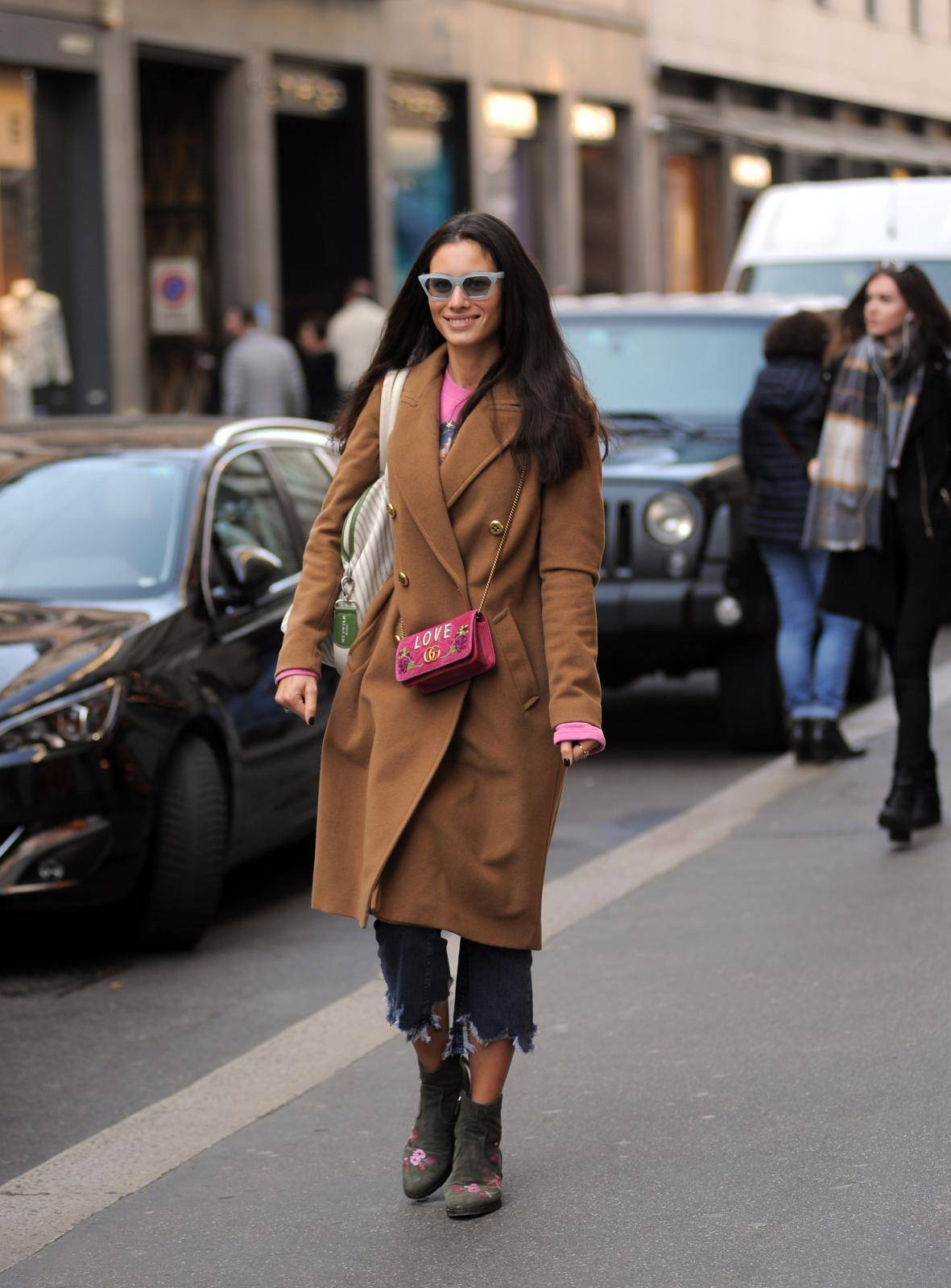 Milan, Marica Pellegrinelli shopping at Armani