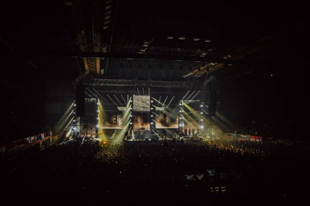 FOTO Pogledajte kako je bilo drugu večer zaredom na koncertu Thompsona u Splitu