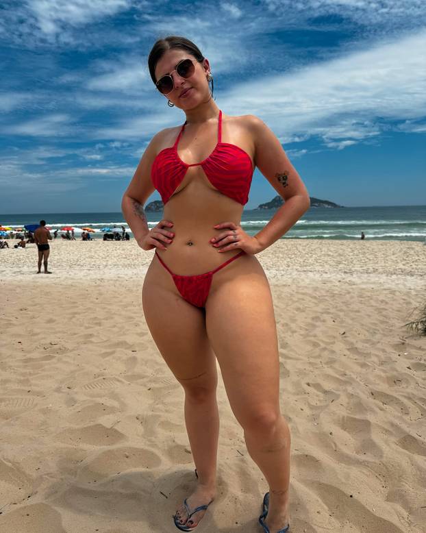 Model with '£38,500 sex toy collection' who says vibrators are 'like a second husband' left 'embarrassed' at airport security