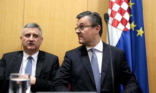 HDZ je u šest točaka objasnio zašto traži opoziv Oreškovića