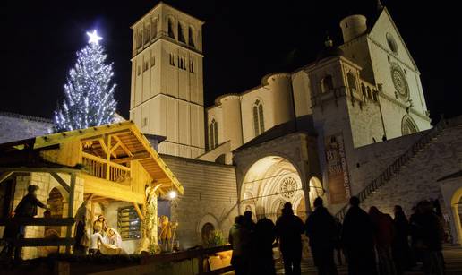 Advent u pitoresknom Asizu sve osvaja šarmom i običajima