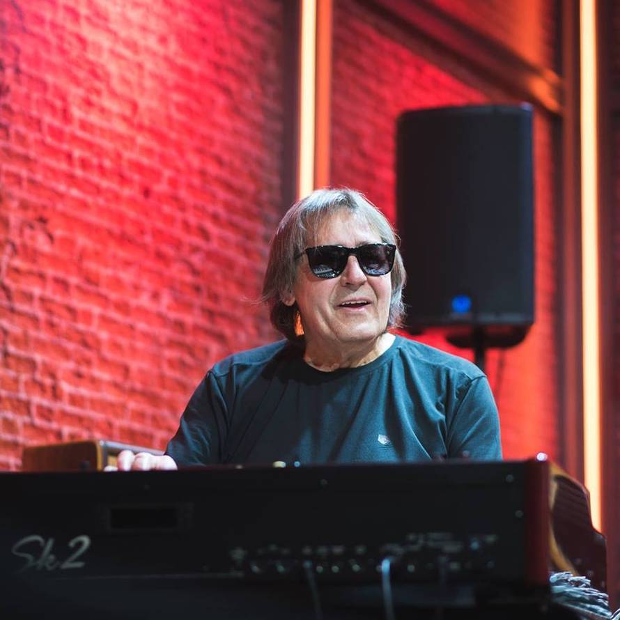 Nakon 43 godine: Tihomir Pop Asanović ponovo na pozornici