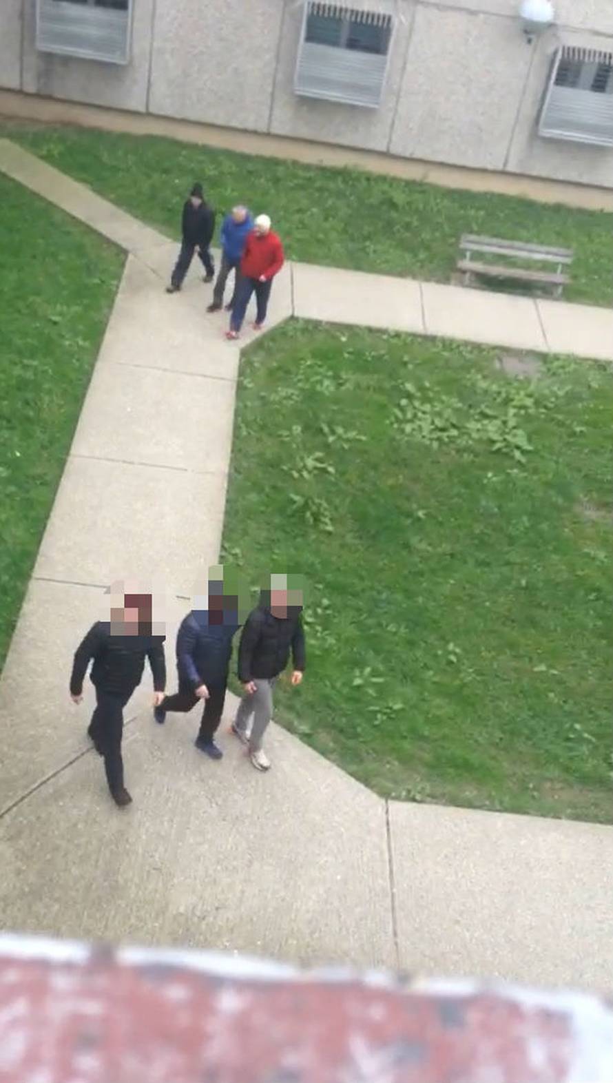 Život iza rešetaka: Zatvorenici snimali kako se provode u ćeliji