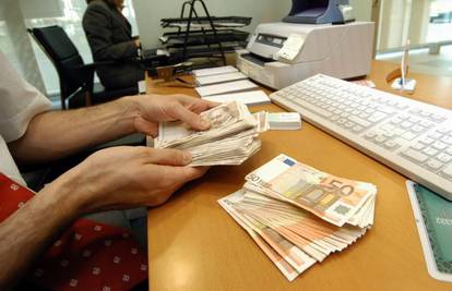 U Hrvatskoj su  nominalno plaće rasle tijekom 2008.