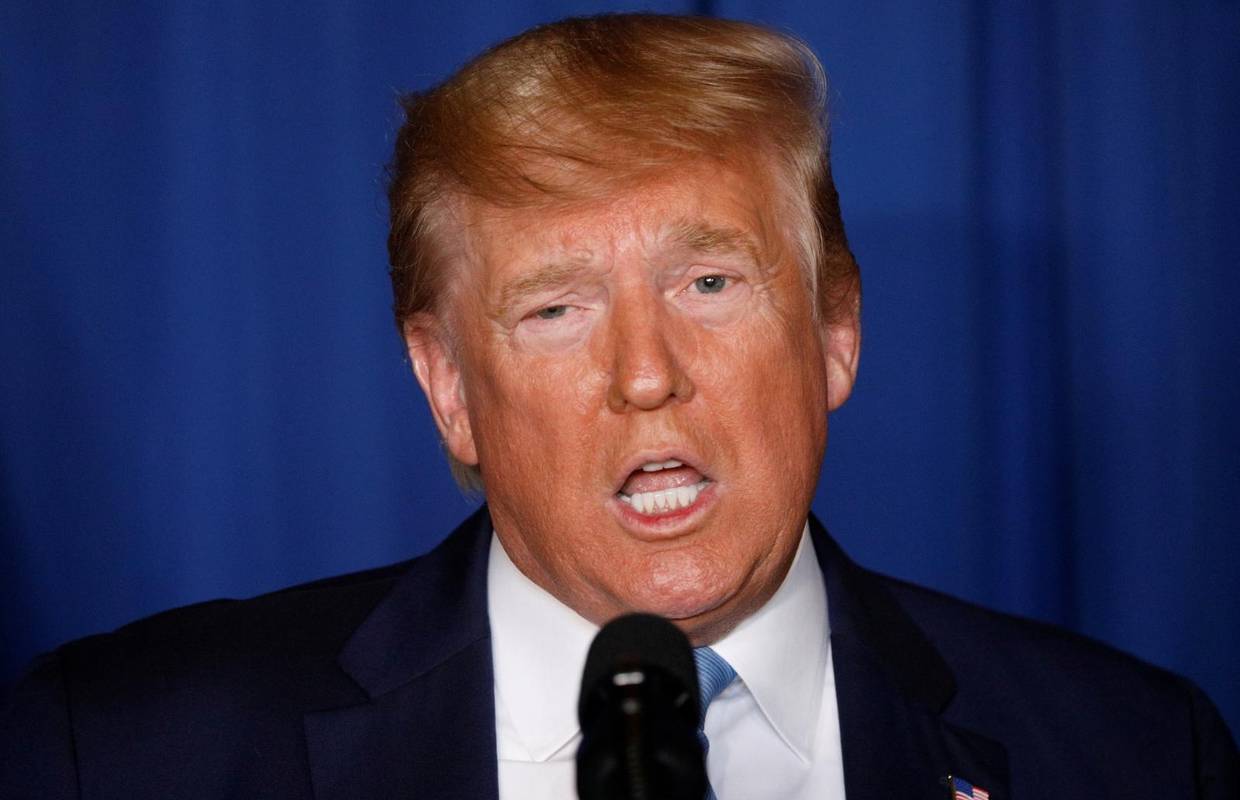 Trump tvrdi kako je djelovao da zaustavi, a ne da započne rat