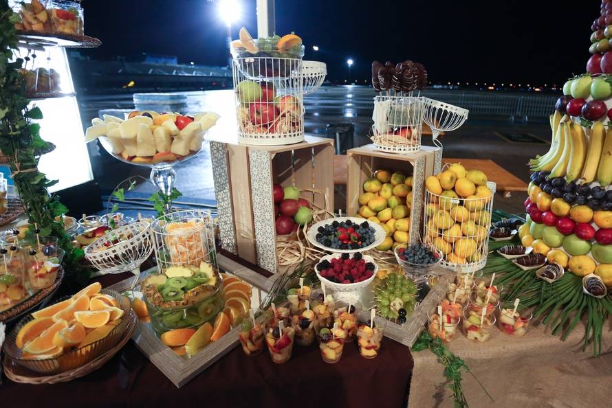 Pripreme u ZraÄnoj luci Franjo TuÄman uoÄi noÄne utrke 00:24