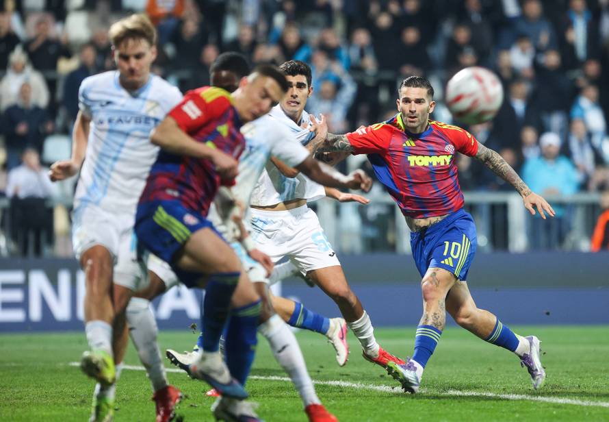 Susret Rijeke i Hajduka u četvrtfinalu Hrvatskog nogometnog kupa