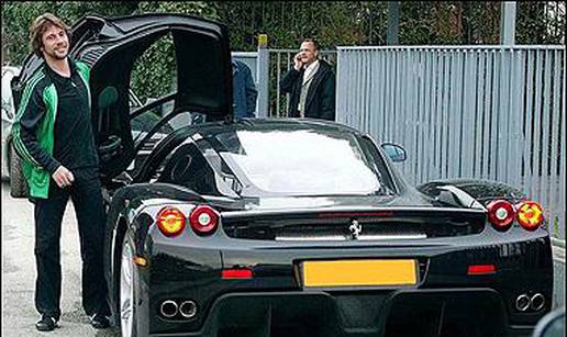 Jayu Kayu razbili Ferrari vrijedan 8 milijuna kuna 