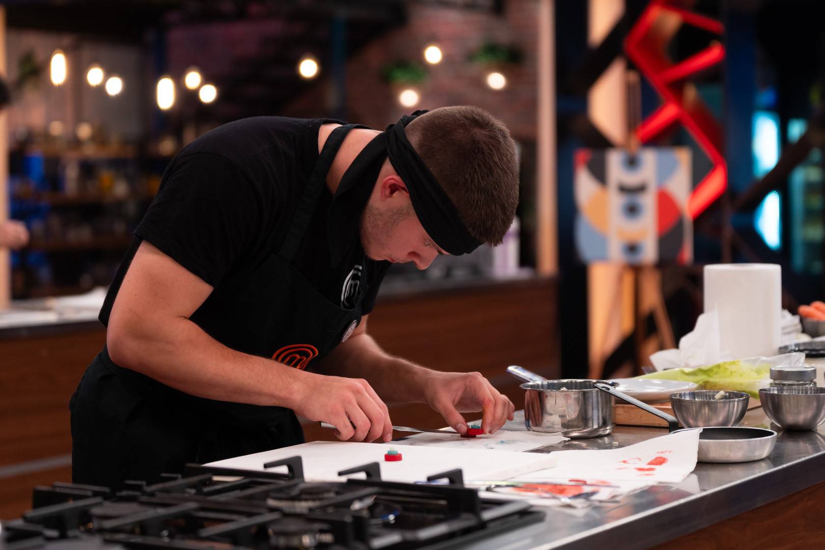 MasterChef kuhinja večeras se pretvara u atelje! Kandidati se natječu za ulazak u polufinale