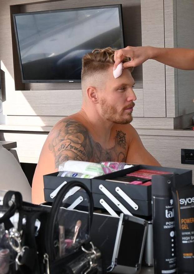 FOTO Vrući kalendar hrvatskih vaterpolista: Kad prvaci svijeta izađu iz bazena i poziraju...