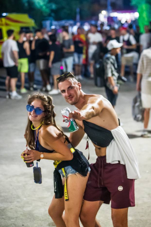 Split: Druga večer Ultra Europe Festivala, Partijaneri.
