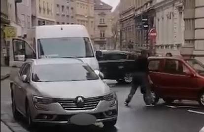 VIDEO Snagatori iz Zagreba: Smetao im parkirani auto, pa su ga podigli i maknuli sa strane