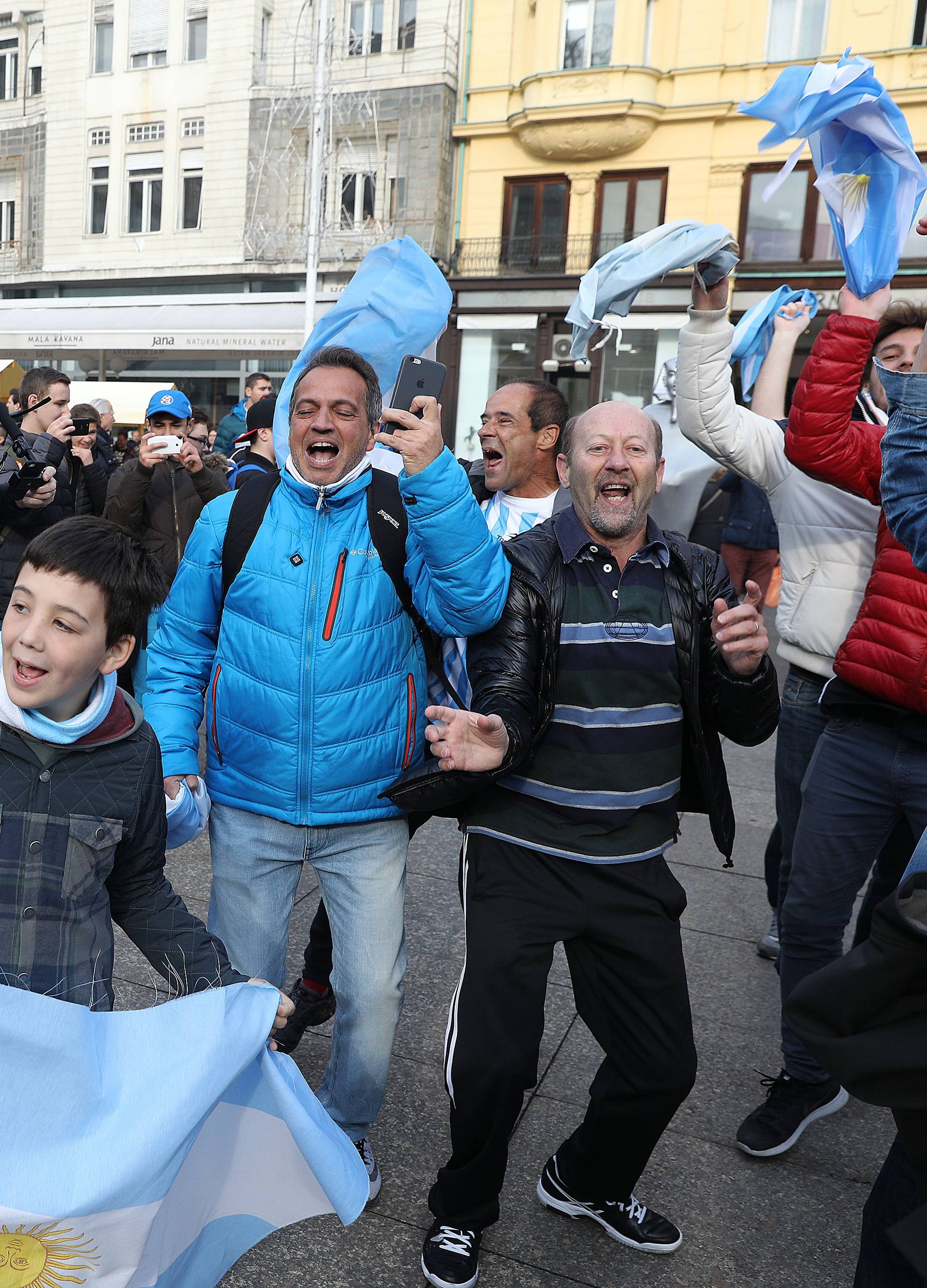 Ludnica u Areni: Argentinci u Zagrebu kao u Buenos Airesu