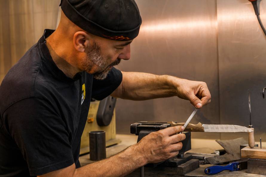 Pandemija je najsnažnije pogodila srednja poduzeća i sektor hotelijerstva