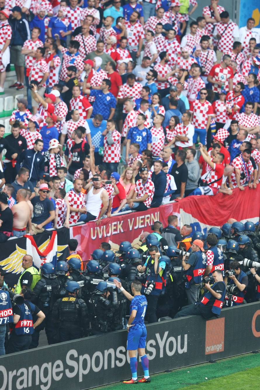 Czech Republic v Croatia - Group D: UEFA Euro 2016