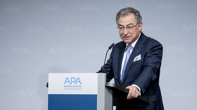 Kaeser becomes new APA Chairman