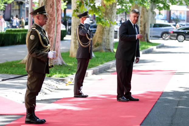 Zagreb: Svečana akademija povodom obilježavanja Dana Hrvatske vojske