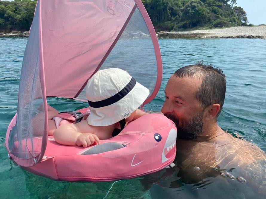 Srpski voditelj napisao je pismo Vučiću s ljetovanja u Hrvatskoj: 'Nisi ti za ove ljepote i slobode'